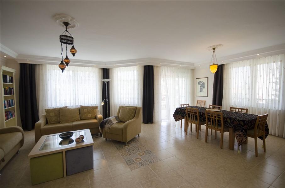 Furnished 3 + 1 apartment in the center of Alanya - Фото 15