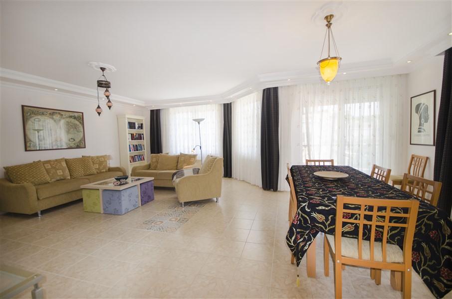 Furnished 3 + 1 apartment in the center of Alanya - Фото 18