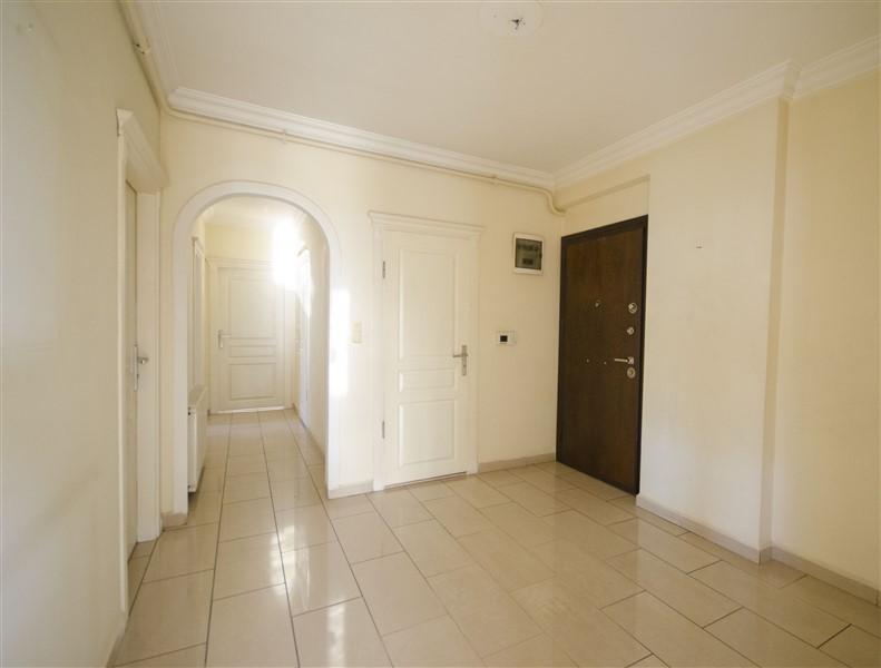 Spacious 3 + 1 apartment in the very center of Alanya - Фото 12