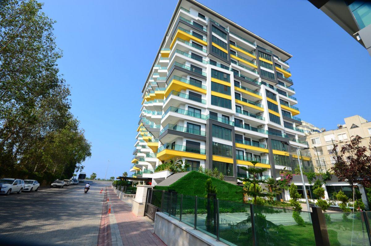 Residential complex in the heart of Mahmutlar just 25 meters from the sea - Фото 2