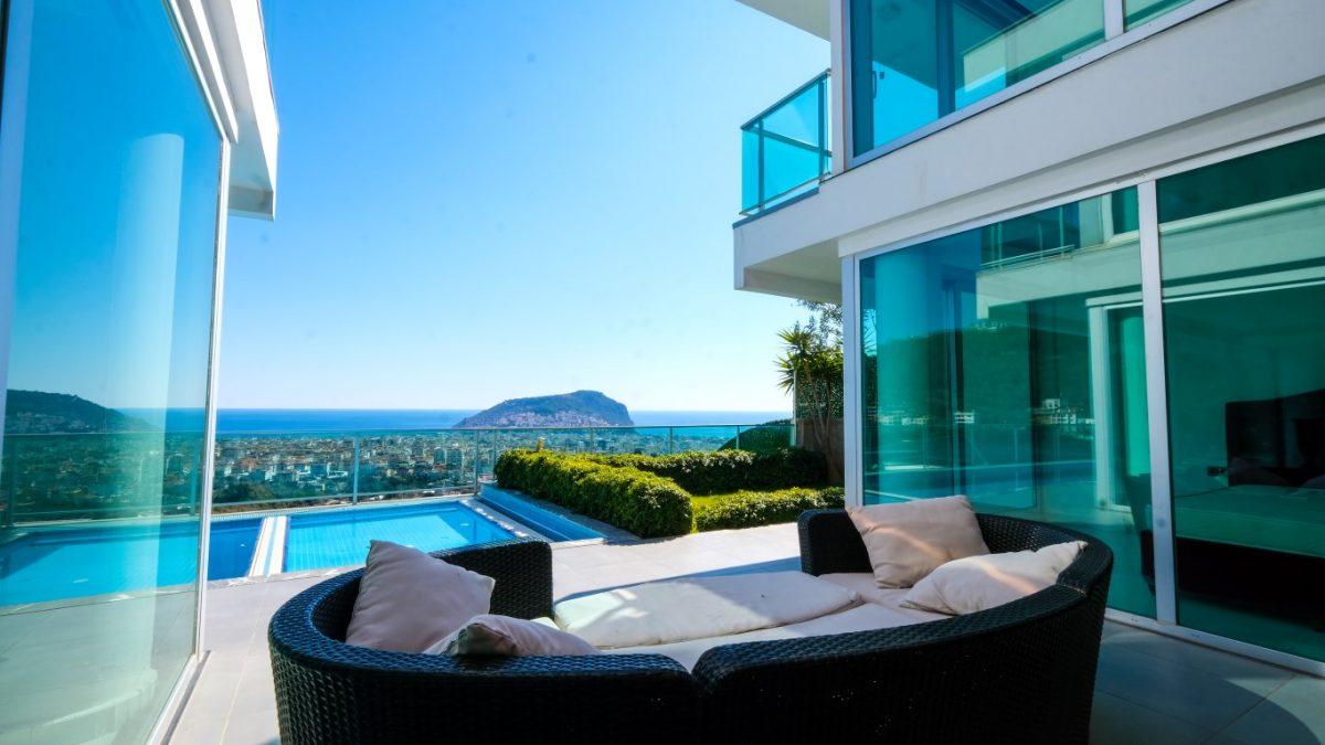 Three-storey villa with  sea and the historic fortress panoramic views - Фото 5