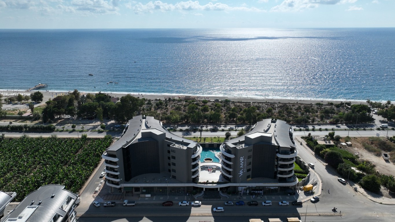 Residential complex of premium class on the seashore, in the Kargicak area - Фото 2