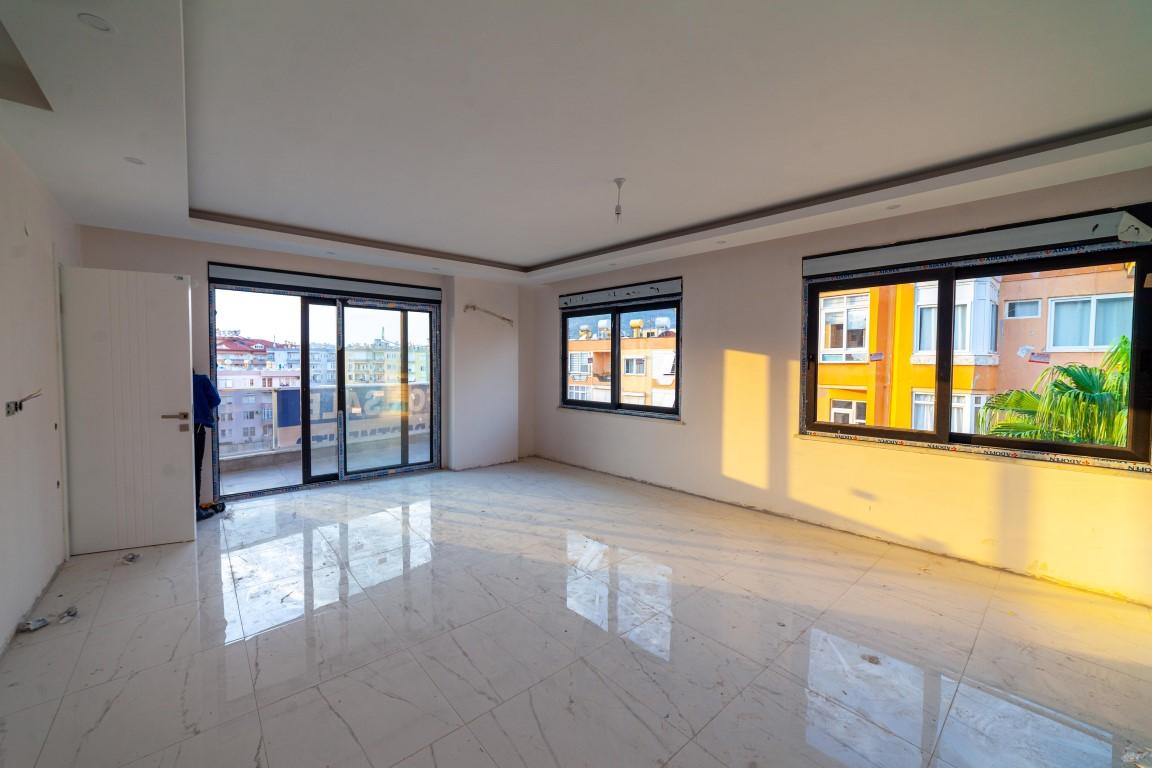 Penthouse in a new building in the center of Alanya - Фото 4