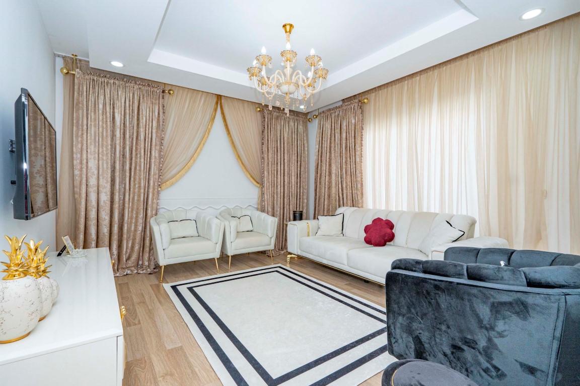 Spacious penthouse with five bedrooms in a quiet area of Konakli - Фото 14