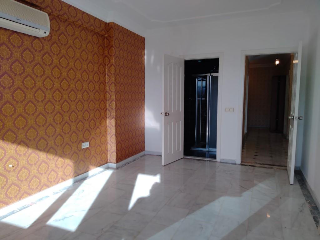 Spacious 2 + 1 apartment in the center of Alanya - Фото 18