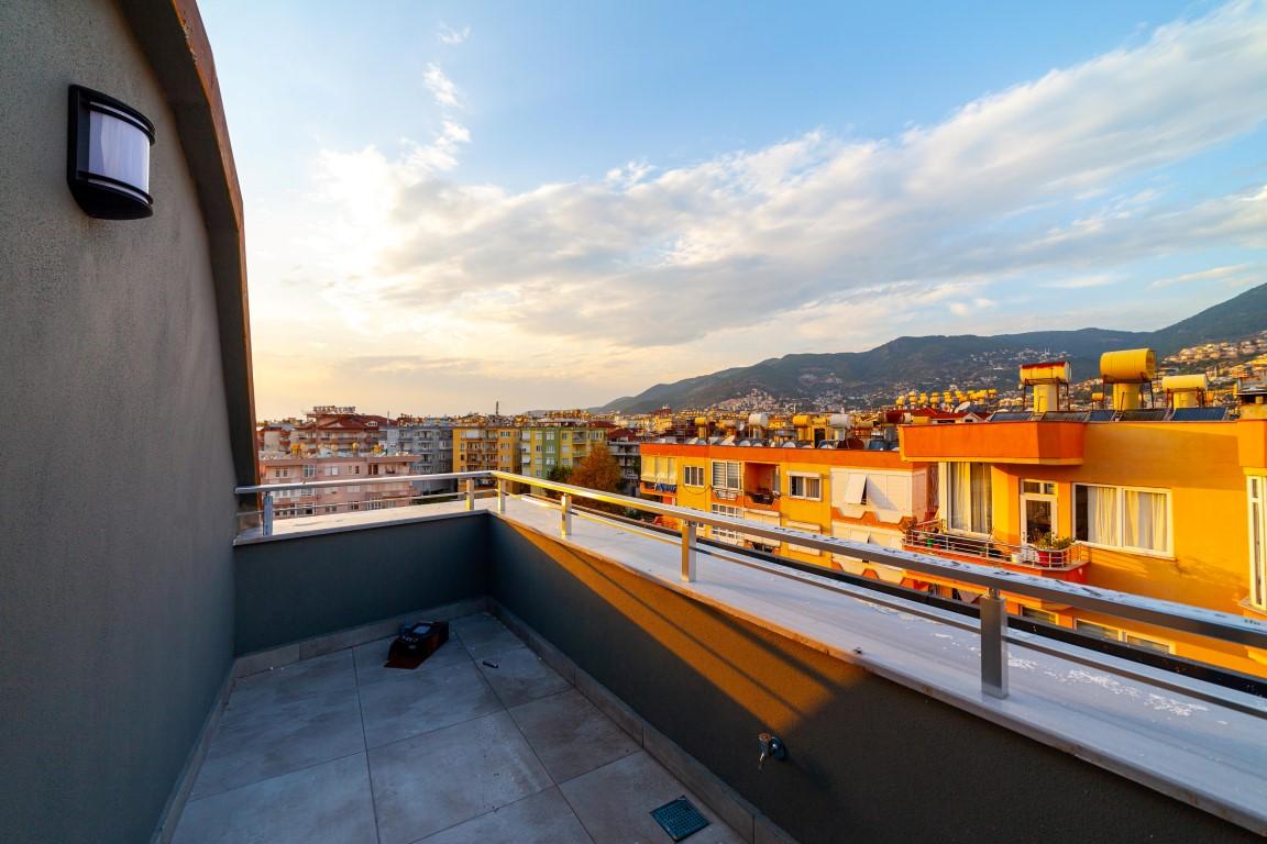 Penthouse in a new building in the center of Alanya - Фото 12