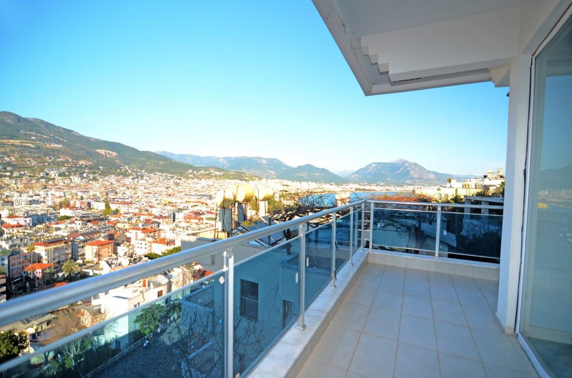 Spacious 4+1 penthouse in the historical part of Alanya - Фото 5