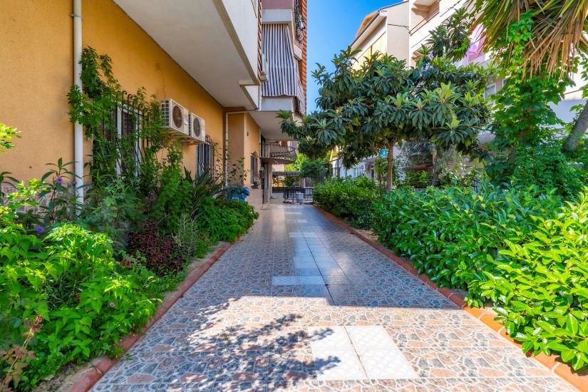 Four-room apartment in the center of Alanya at an affordable price - Фото 7