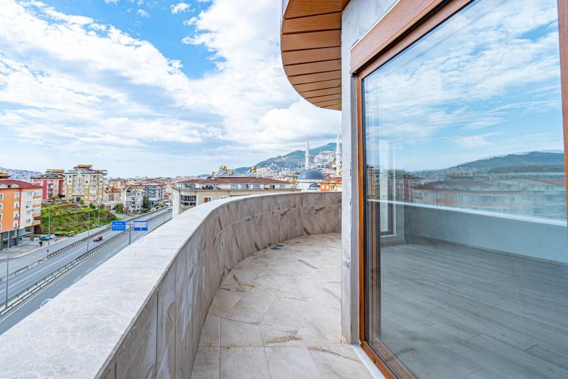 Five-room penthouse with sea view in the center of Alanya - Фото 18