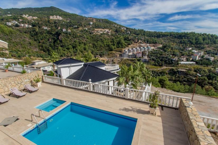 Villa in Alanya at the foot of the mountains - Фото 29