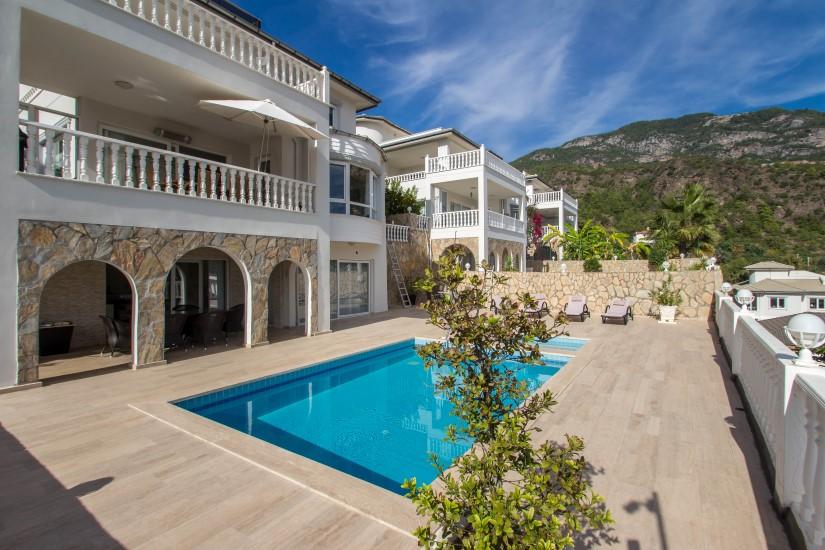 Villa in Alanya at the foot of the mountains - Фото 3