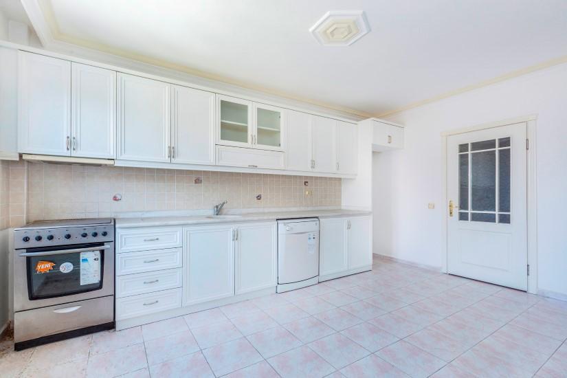 Penthouse in the center of Alanya at an attractive price - Фото 8