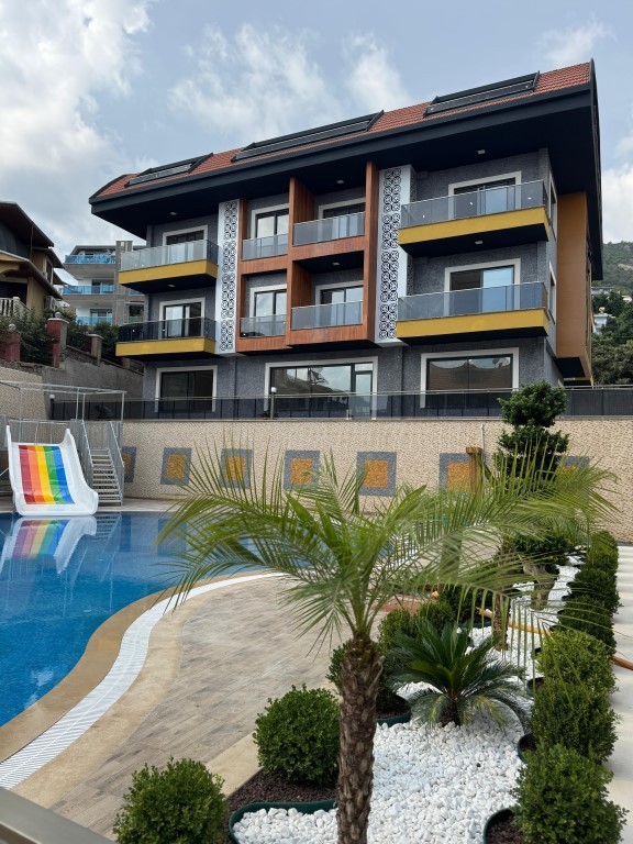 New beautiful low-rise complex overlooking the whole Alanya - Фото 3