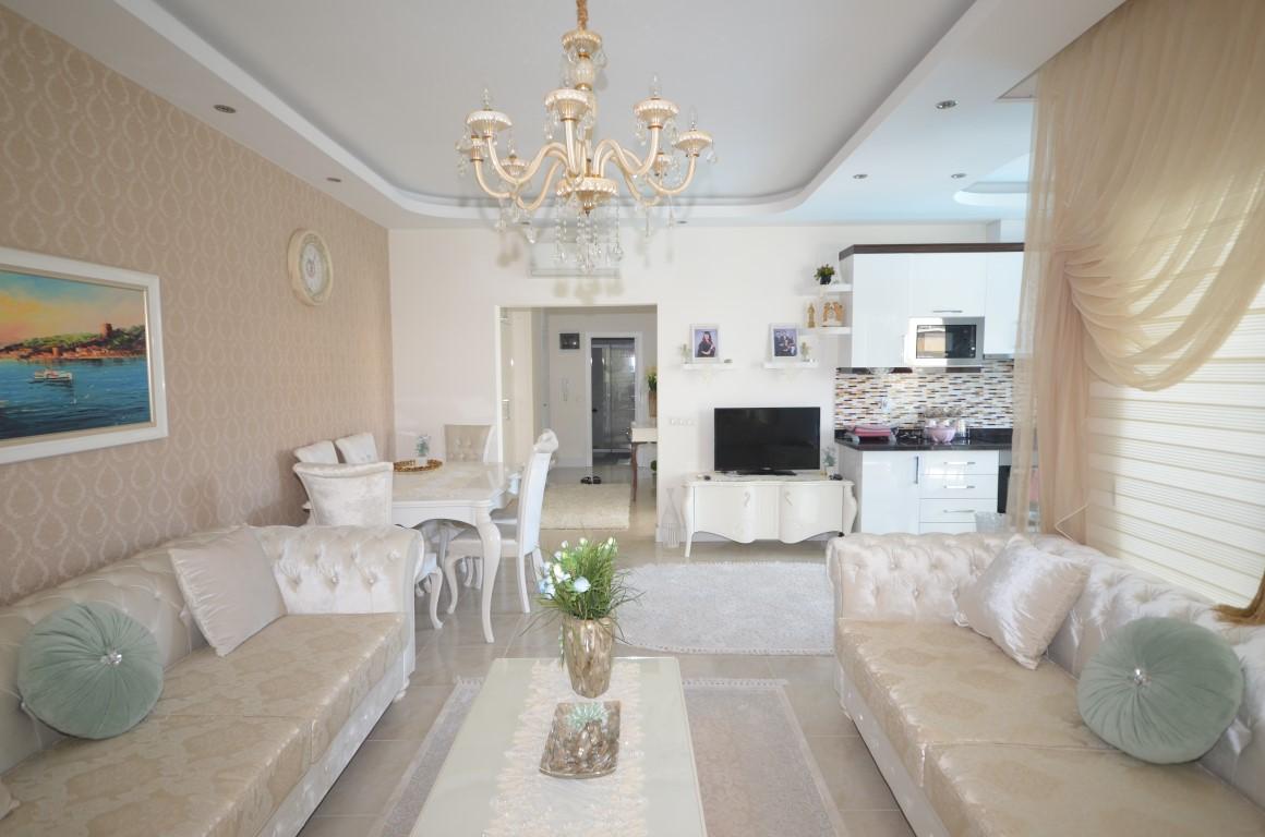 Furnished apartment 2 + 1 with European area of Alanya Mahmutlar - Foto 8