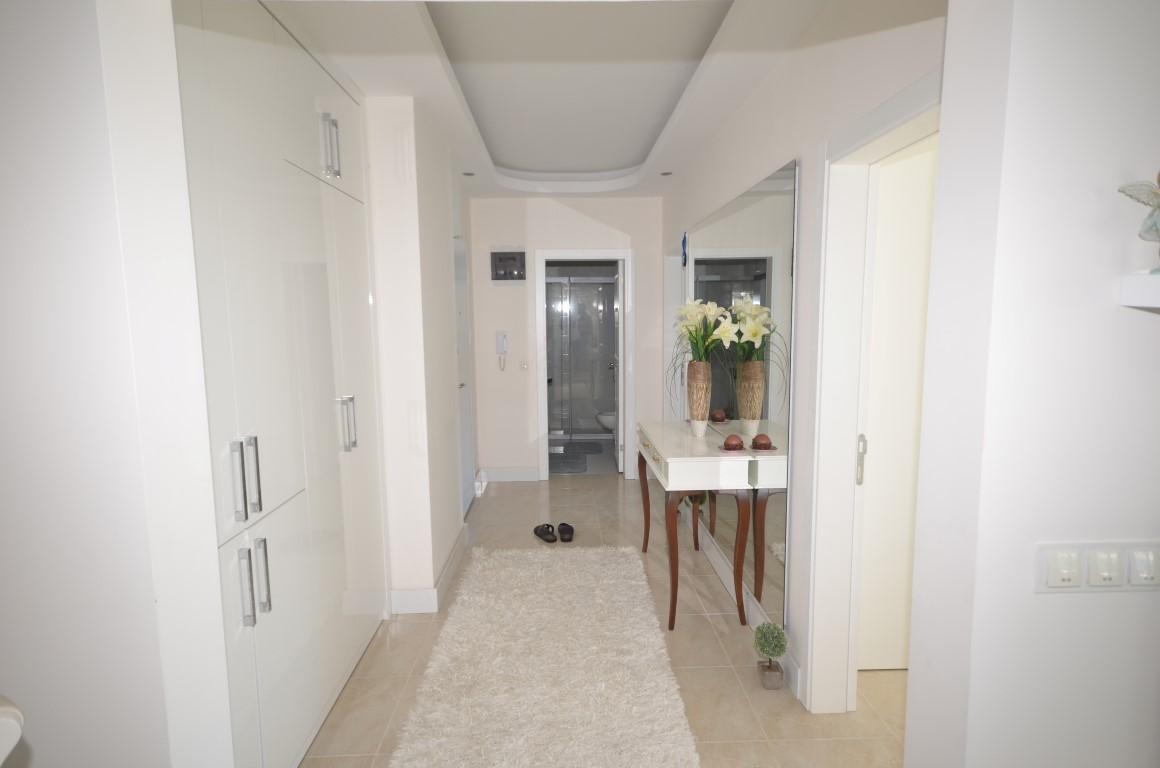 Furnished apartment 2 + 1 with European area of Alanya Mahmutlar - Foto 9