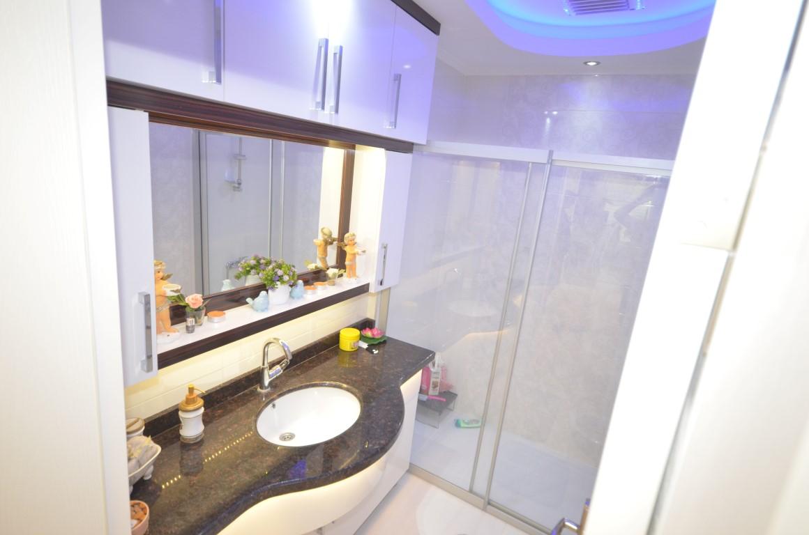 Furnished apartment 2 + 1 with European area of Alanya Mahmutlar - Foto 12