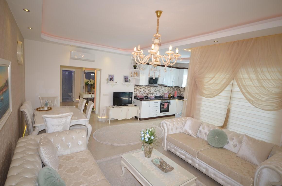 Furnished apartment 2 + 1 with European area of Alanya Mahmutlar - Foto 15