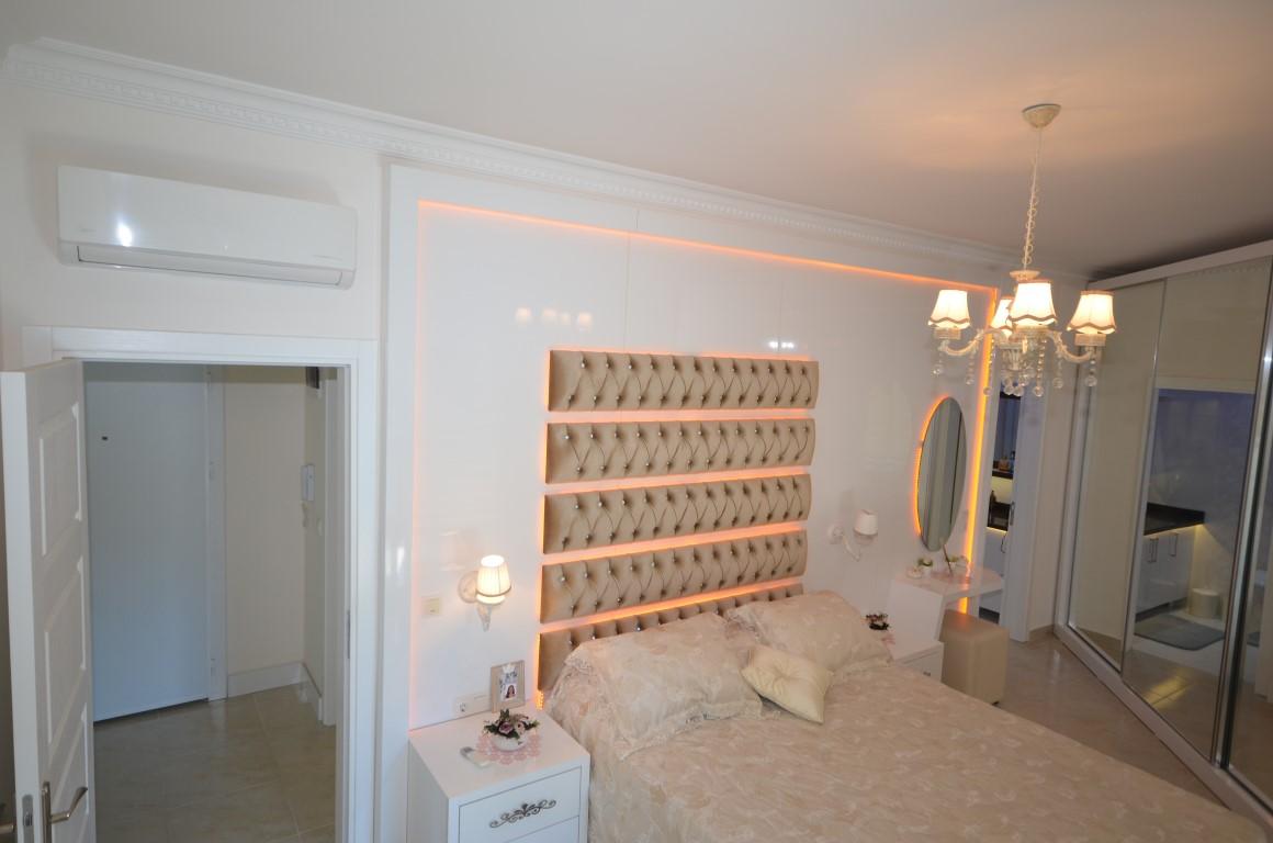 Furnished apartment 2 + 1 with European area of Alanya Mahmutlar - Foto 22
