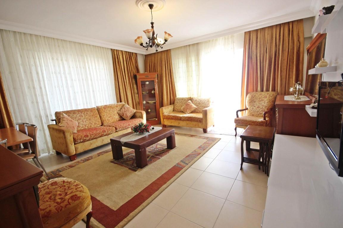 Spacious apartment with a separate kitchen in the center of Alanya - Фото 10