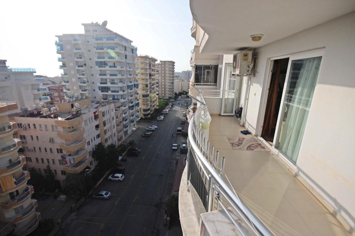 Spacious apartment with a separate kitchen in the center of Alanya - Фото 29