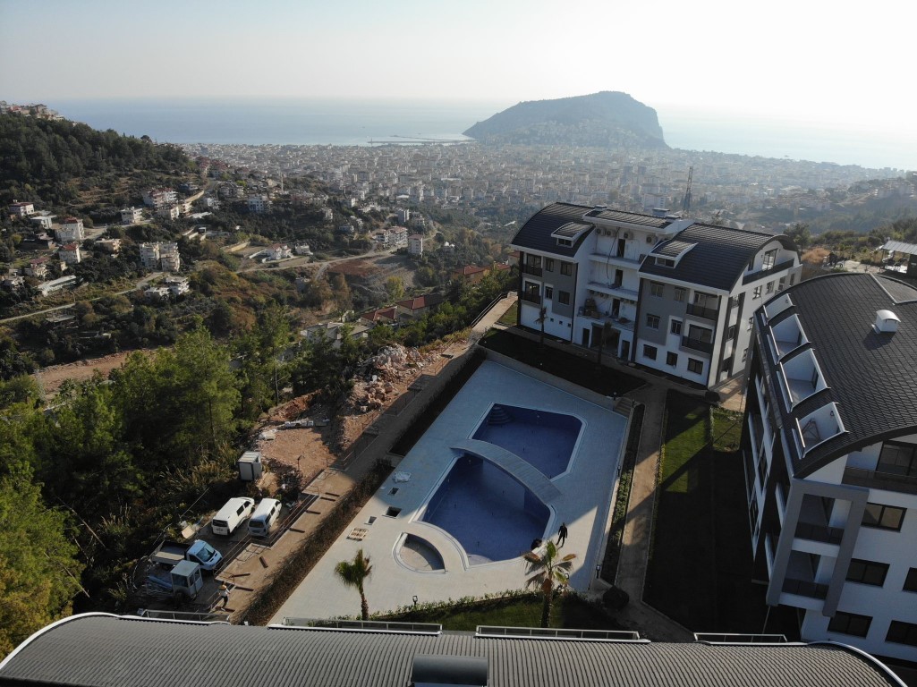 Premium class apartments with panoramic views in the center of Alanya - Фото 2