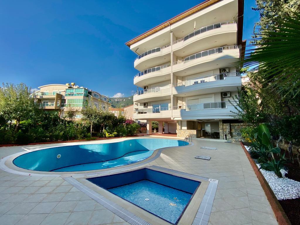 Ready-to-live-in 2 + 1 apartment in central Alanya - Фото 16