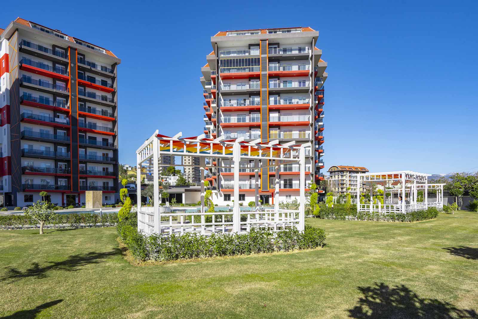 Furnished 1+1 apartments in a new complex in the greenest area of Avsallar, Alanya - Фото 7