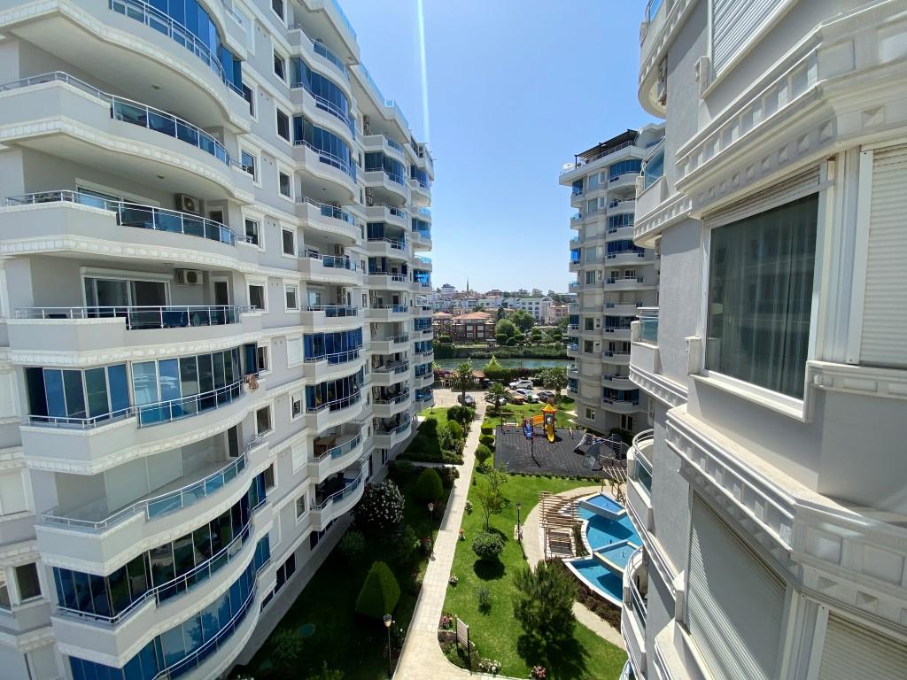 Spacious 2+1 apartment in Tosmur area of Alanya - Фото 25