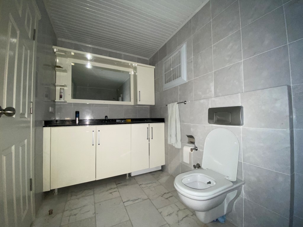 Spacious 2+1 apartment in Tosmur area of Alanya - Фото 35