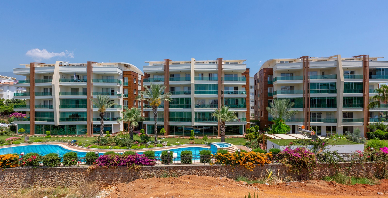 Apartment 2 + 1 in a stylish complex in Cikcilli, Alanya - Фото 2