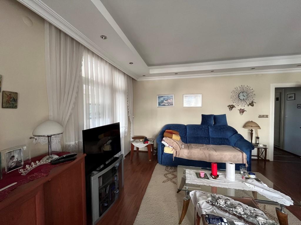 2 + 1 apartment with glass terraces and a separate kitchen in Tosmur, Alanya - Фото 6