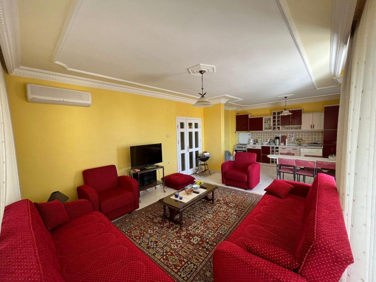 Two-bedroom apartment with sea view in the center of Alanya - Фото 2