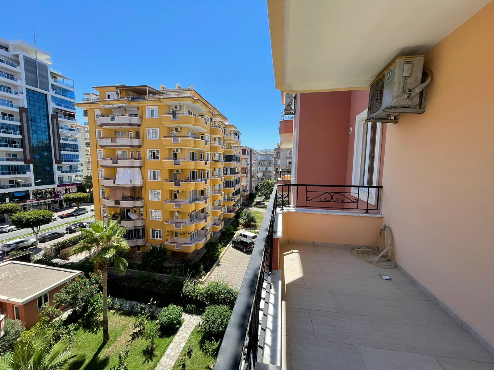 Apartment 50 meters from the beach in Mahmutlar, Alanya - Фото 17