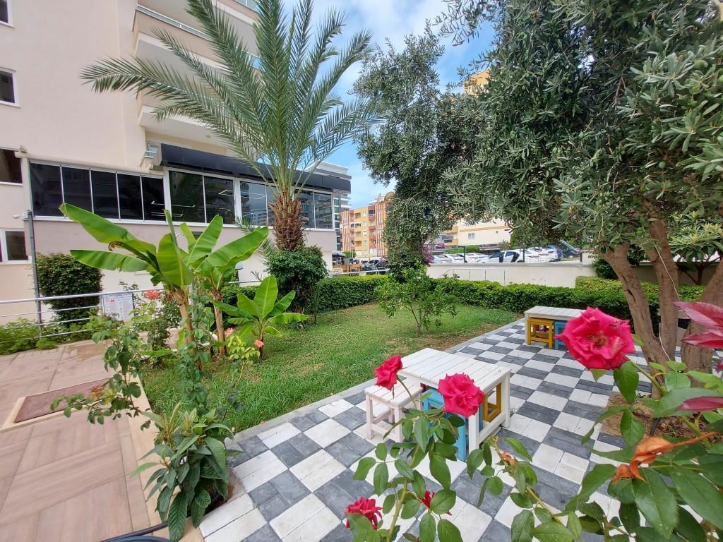 Apartment 1 + 1 300 meters from the beach in Mahmutlar, Alanya - Фото 12