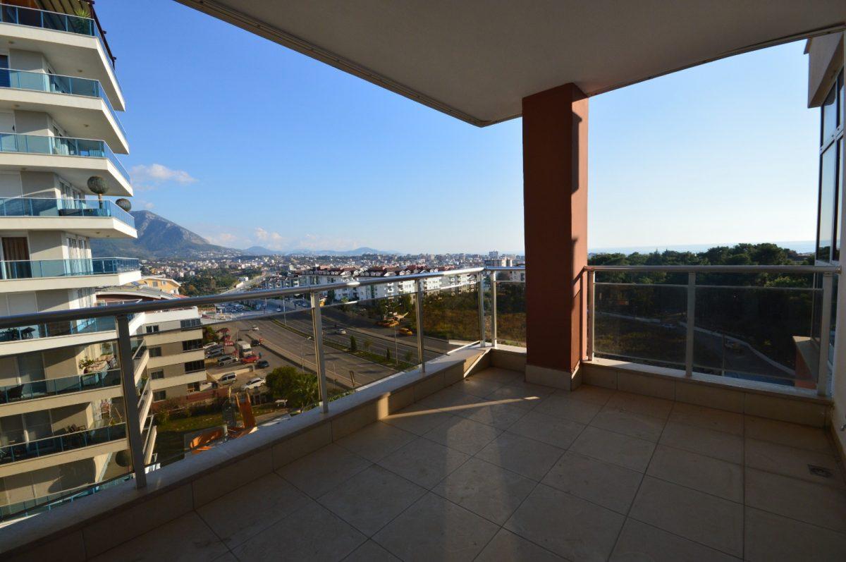 Spacious apartment with separate kitchen in Cikcilli - Фото 15