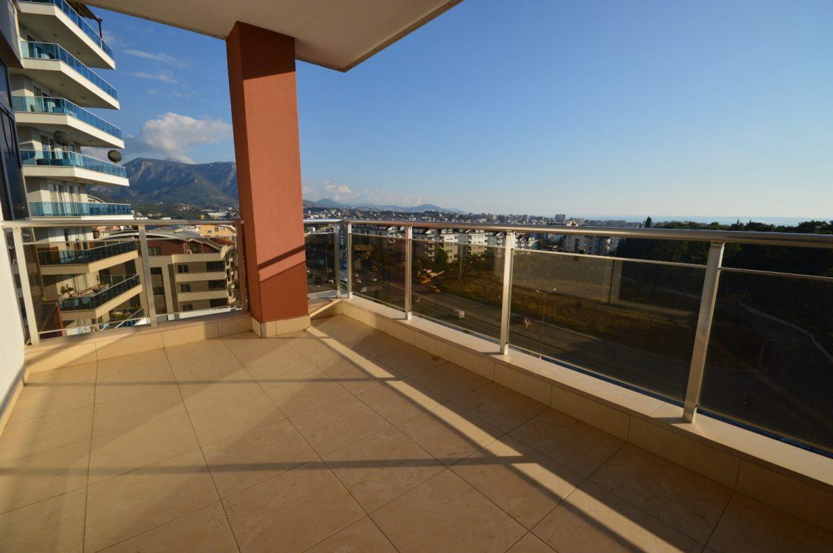 Spacious apartment with separate kitchen in Cikcilli - Фото 16