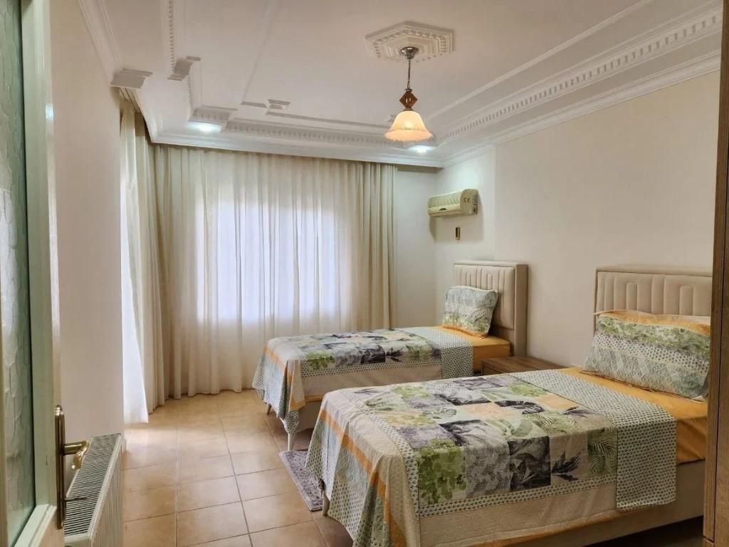 Two-bedroom 110 m2 furnished apartment  in the center of Alanya - Фото 4