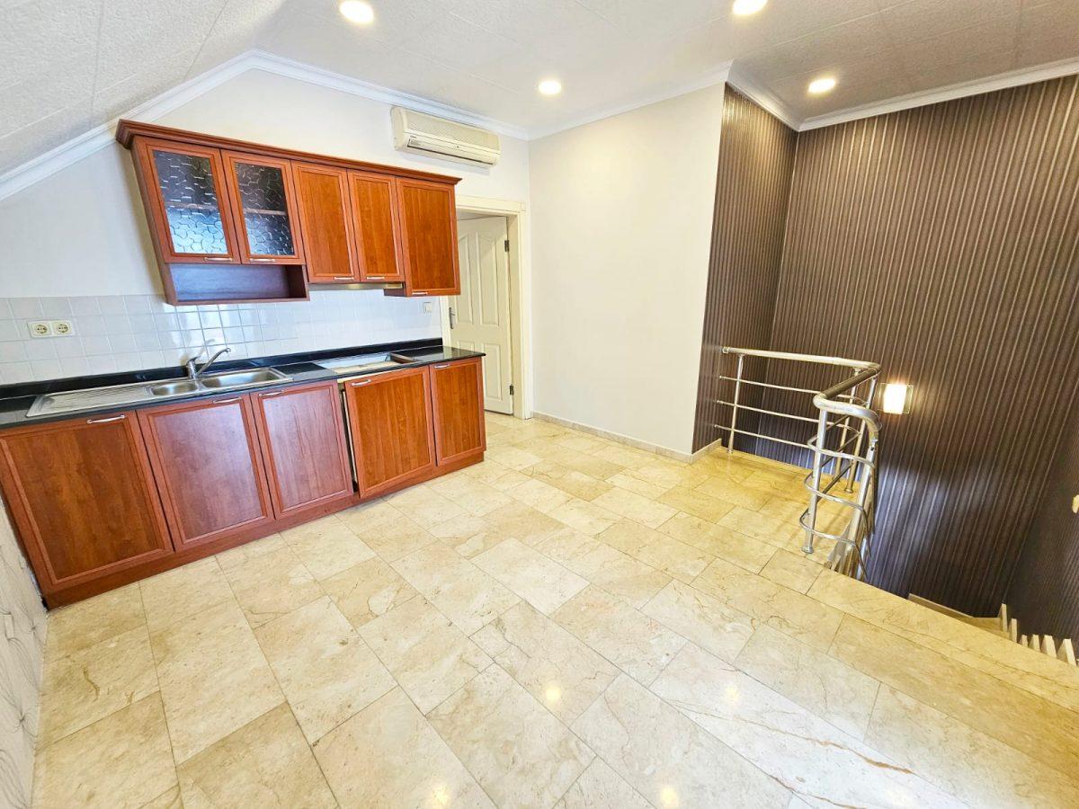 Duplex in the center of Alanya with 3 + 1 layout - Фото 7