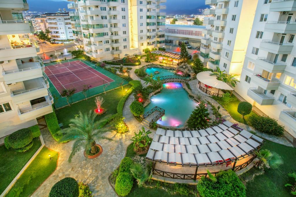 Four-bedroom penthouse in 250 meters from the sea in Tosmur, Alanya - Фото 10