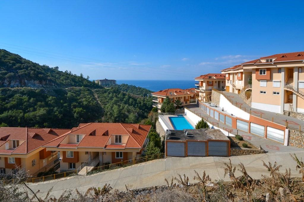 Villa 3+2 with direct sea view and landscaped area in Kargyjak, Alanya - Фото 8