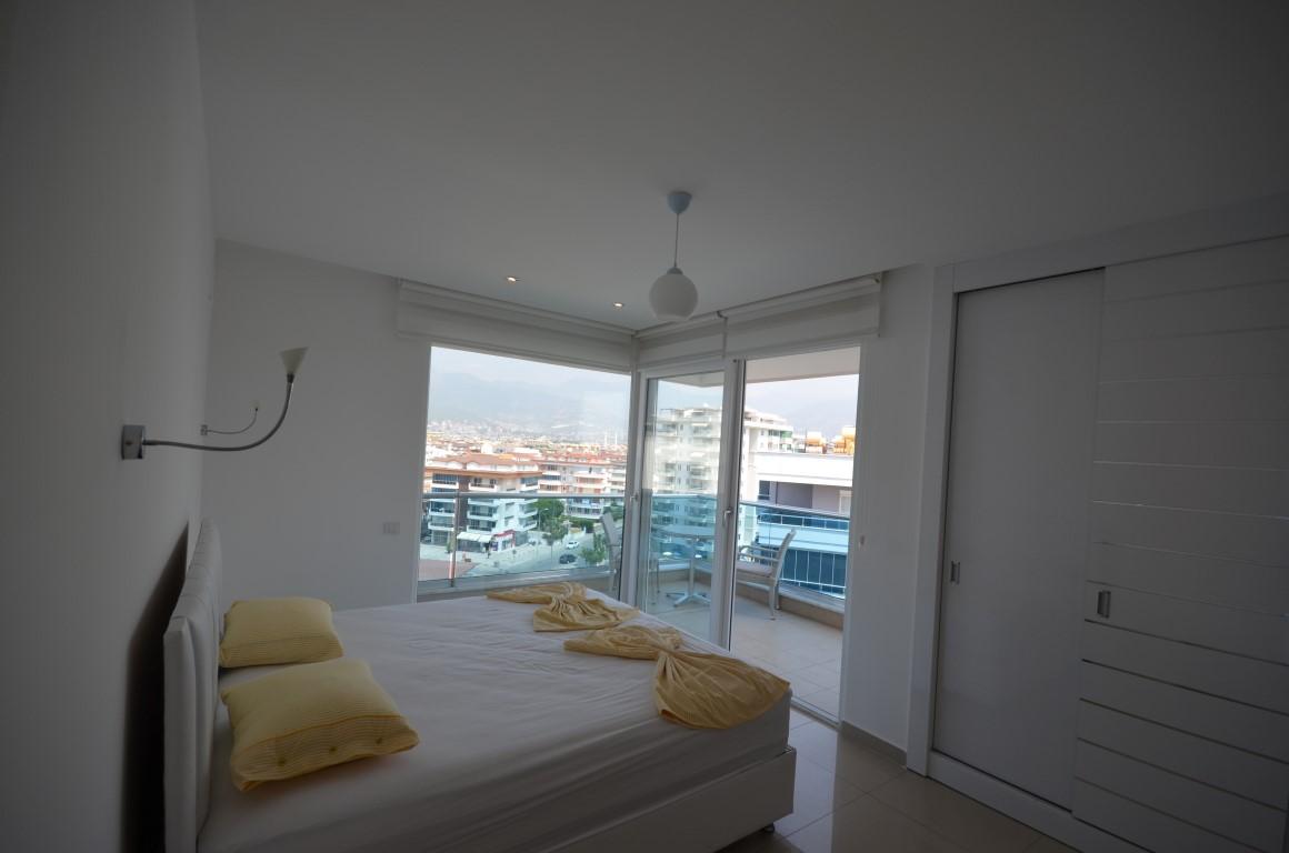 Sea view penthouse in 50 meters from the beach in Tosmur - Фото 27