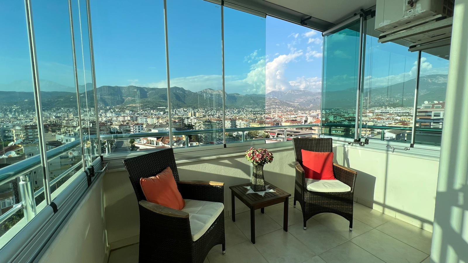 Four-bedroom penthouse in 250 meters from the sea in Tosmur, Alanya - Фото 31