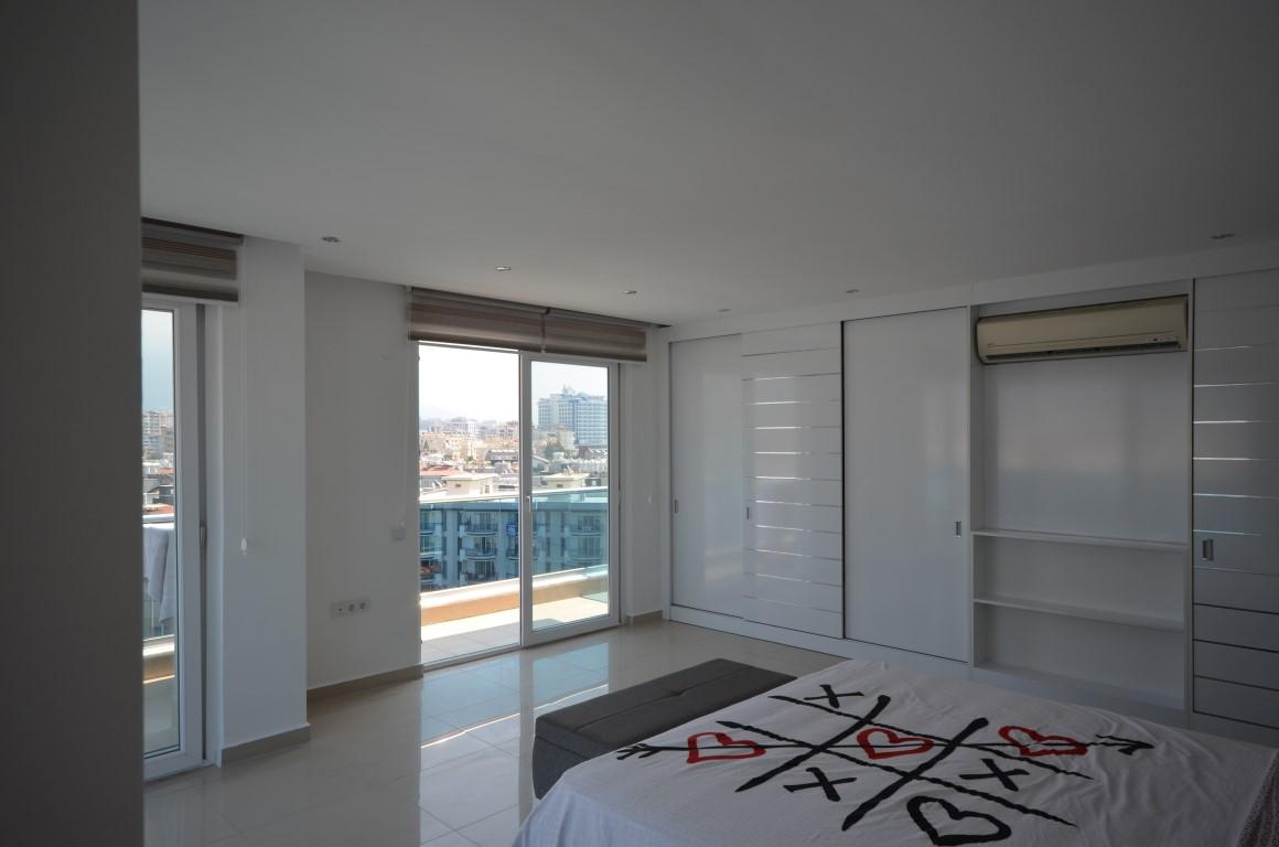 Sea view penthouse in 50 meters from the beach in Tosmur - Фото 37