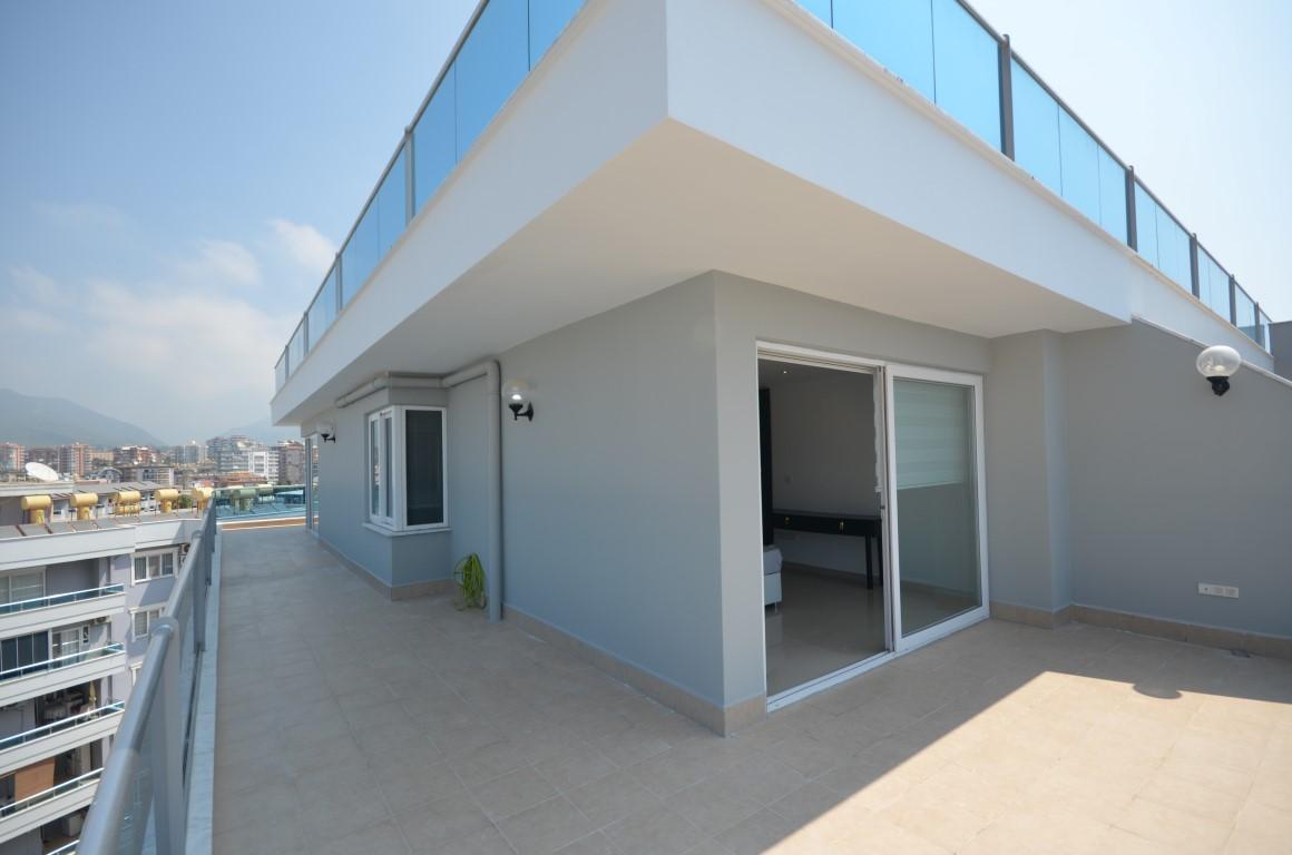 Sea view penthouse in 50 meters from the beach in Tosmur - Фото 45