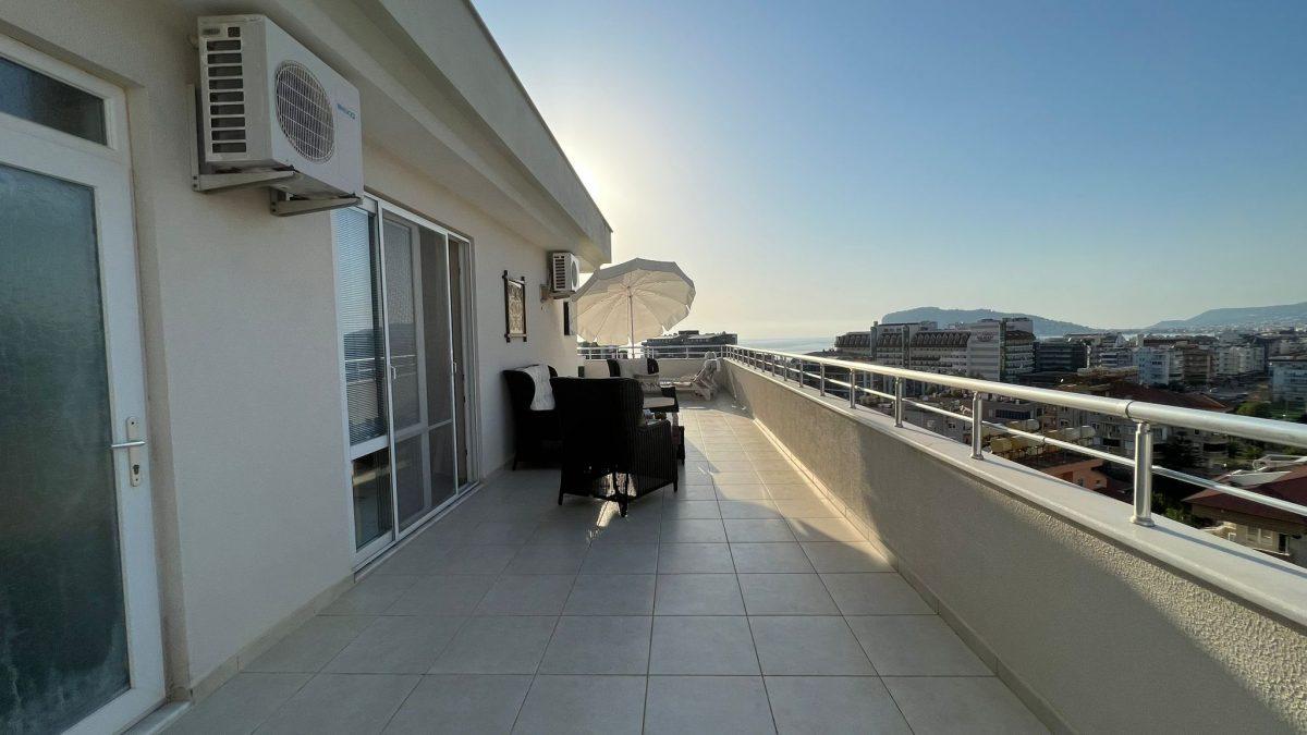 Four-bedroom penthouse in 250 meters from the sea in Tosmur, Alanya - Фото 41