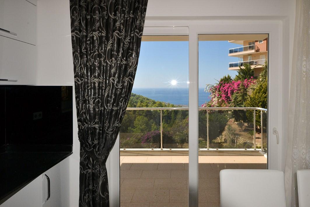 Villa 3+2 with direct sea view and landscaped area in Kargyjak, Alanya - Фото 13