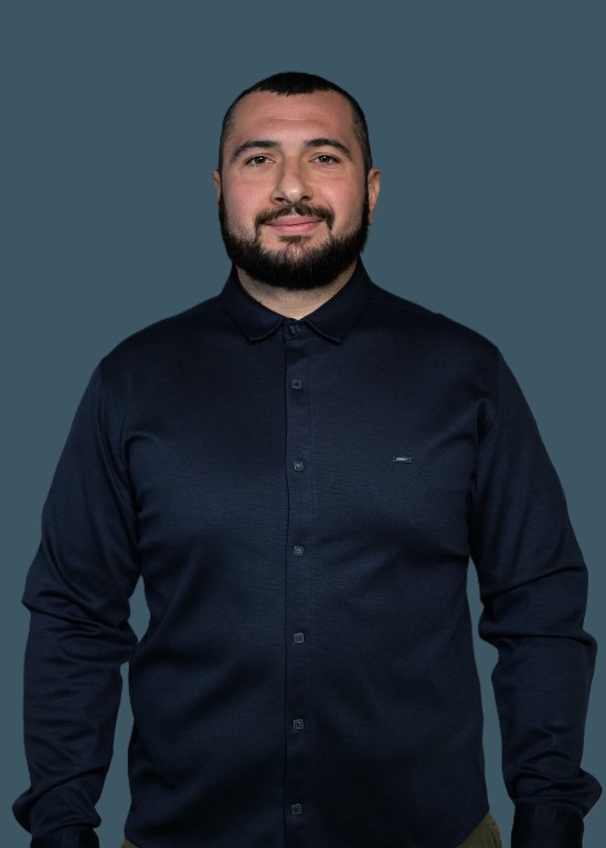 Azhdar Guliyev Customer care department