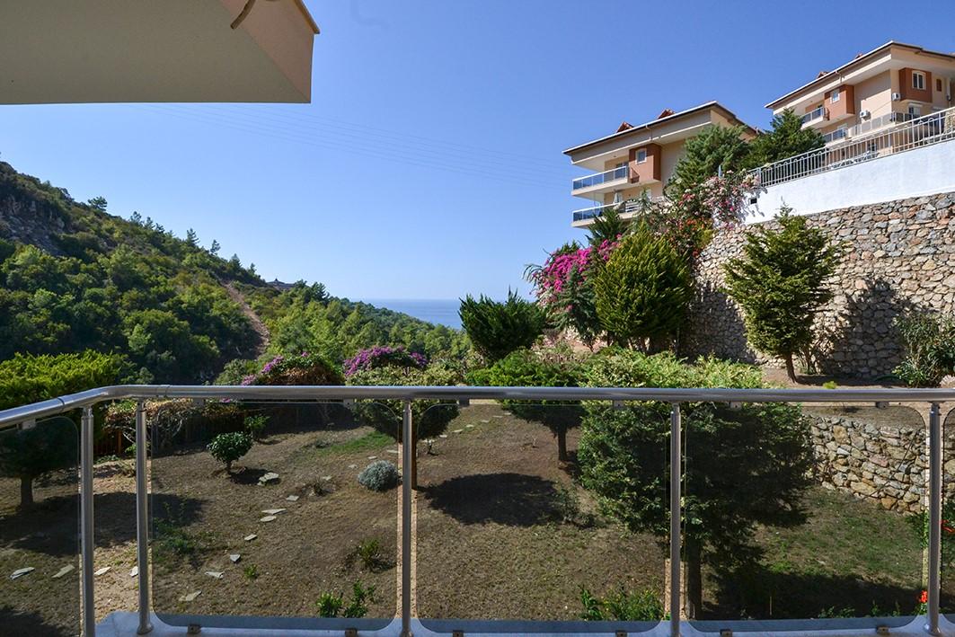 Villa 3+2 with direct sea view and landscaped area in Kargyjak, Alanya - Фото 25