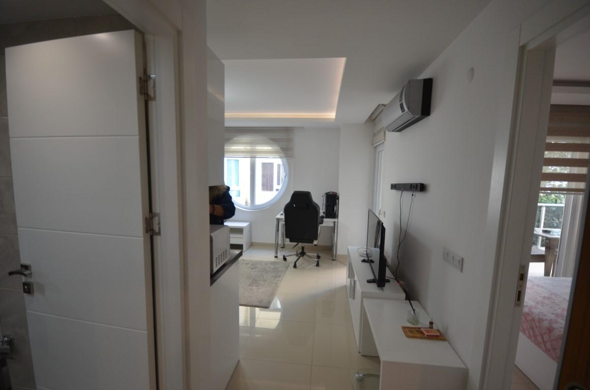 Two-room 60 m2 apartment in the center of Alanya - Фото 11