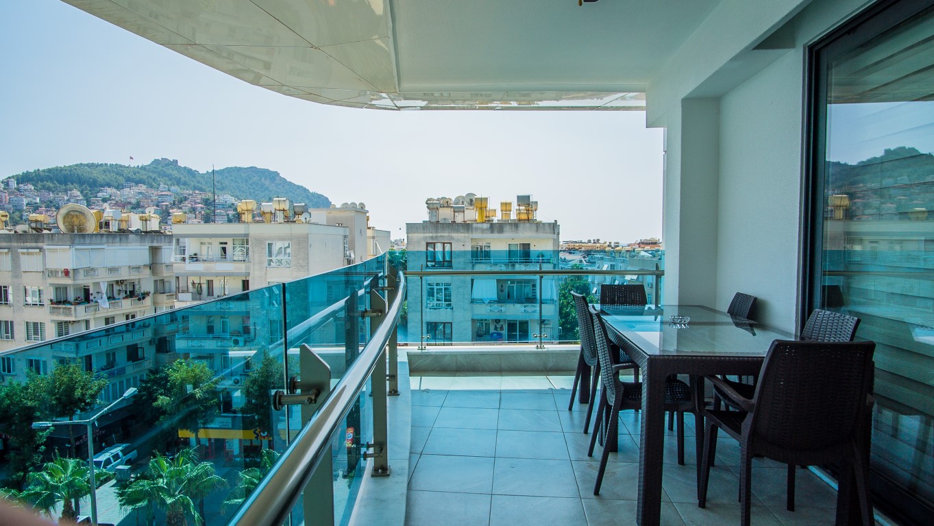 Spacious 2+1 apartments in the center of Alanya overlooking the fortress - Фото 38